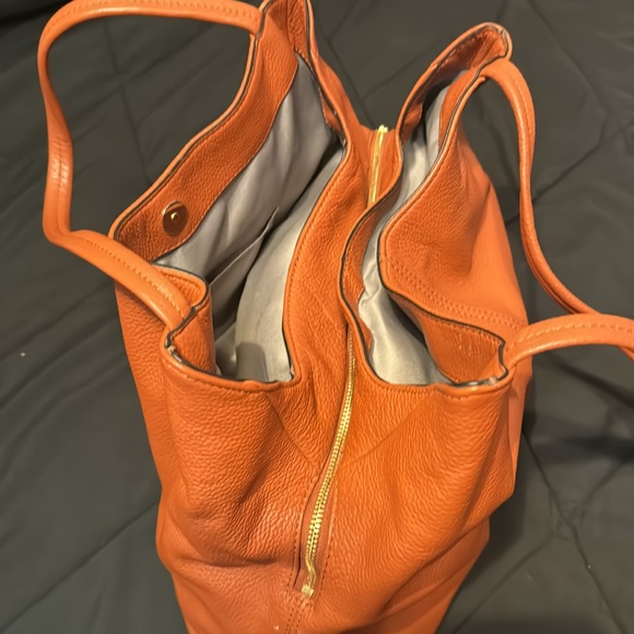 Vince Camuto tote bag - Picture 2 of 4